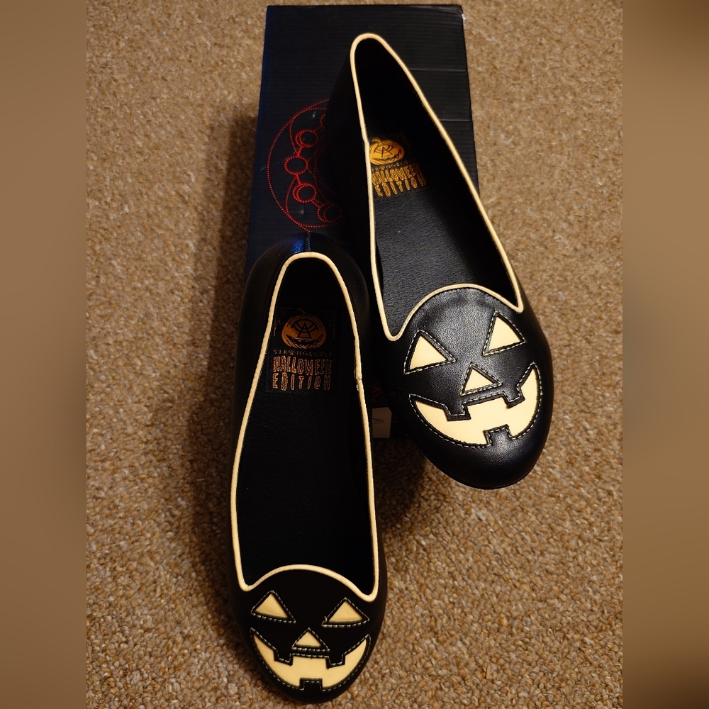 StrangeCvlt Halloween Edition Jack O' Lantern Flats Size 10